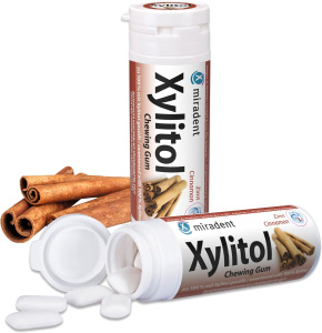 Жевательная резинка Miradent Xylitol со вкусом корицы (30 шт), 30 г