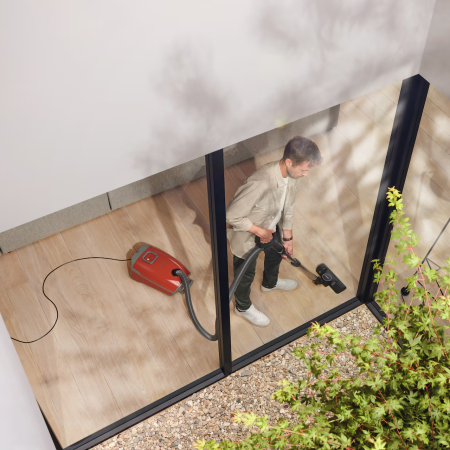 Пылесос Miele guard l1 red Пылесос Miele guard l1 red