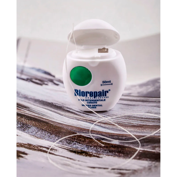 Вощеная скользящая нить Biorepair Filo Cerato Scorrevole (зеленая), 50 м