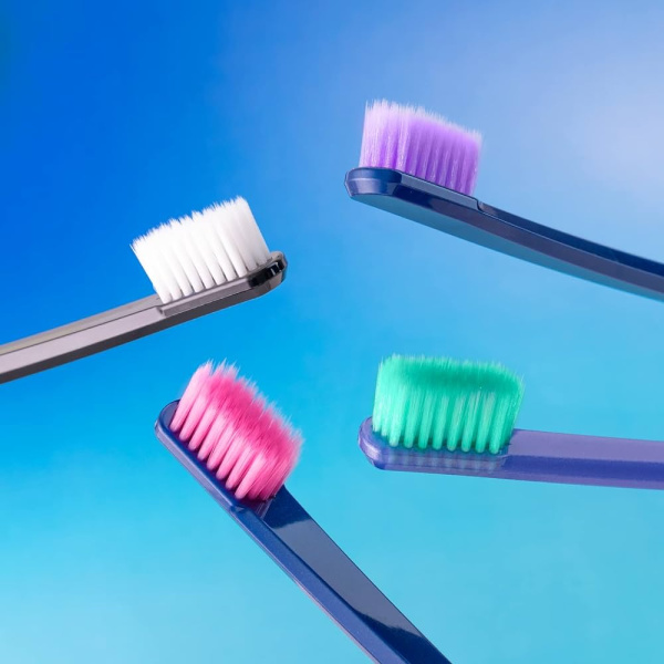 Зубная щетка R.O.C.S. Pro Sensitive 5940 ЧЕРНАЯ