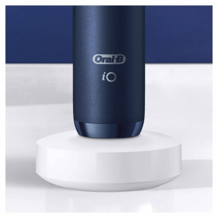 Электрическая зубная щетка Oral-B iO Series 7s Sapphire Blue, 2 насадки, iOM7. 2I1.3BC