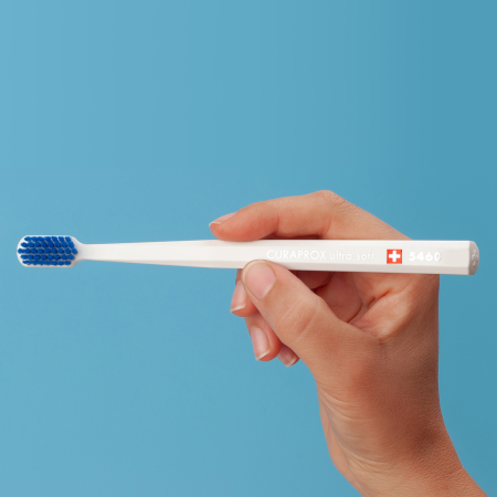 Зубная щетка CURAPROX "ultrasoft" CS5460 БЕЛАЯ