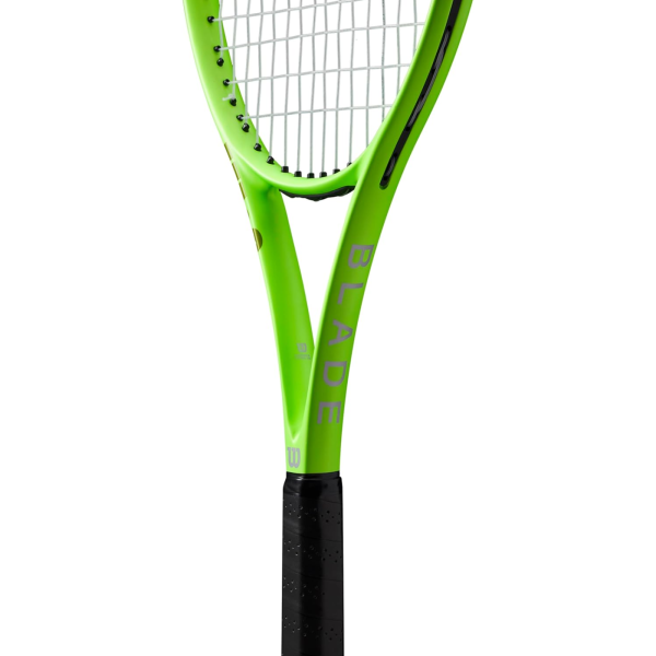Теннисная ракетка Wilson Blade Feel 105 WR117610U2 Теннисная ракетка Wilson Blade Feel 105 WR117610U2