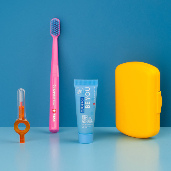 Дорожный набор CURAPROX BE YOU желтый