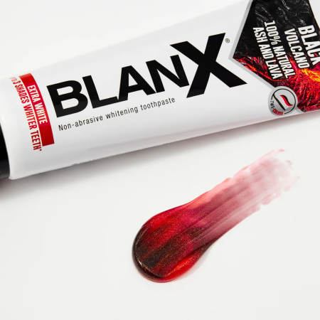 Отбеливающая зубная паста Blanx Black Volcano, 75 мл