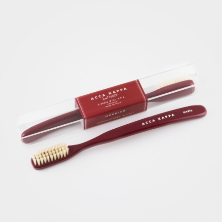 ACCA KAPPA зубная щетка с нейлоновой щетиной, средняя жесткость - Venetian Red (Венецианский красный)(21J5804RB)