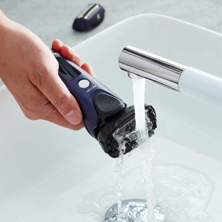 Электрическая бритва PANASONIC ES-LT67-A803