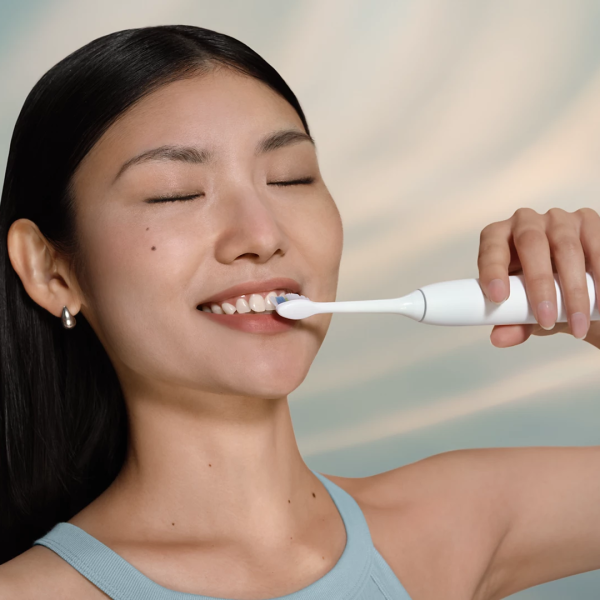 Набор электрических зубных щеток Philips Sonicare Series 5300 HX7109/01 Белая/Черная с футлярами