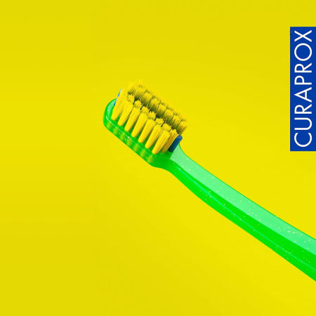 Ортодонтическая щетка CURAPROX с "углублением" (CS5460 "ortho") САЛАТОВАЯ