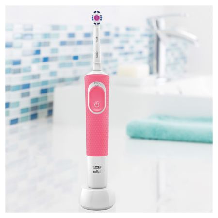 Электрическая зубная щетка Oral-B Vitality 100 3D White РОЗОВАЯ D100.413.1
