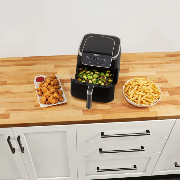 Аэрофритюрница Ninja PRO Air Fryer AF140EU 4,7 л 1750 Вт, черный Аэрофритюрница Ninja PRO Air Fryer AF140EU 4,7 л 1750 Вт, черный