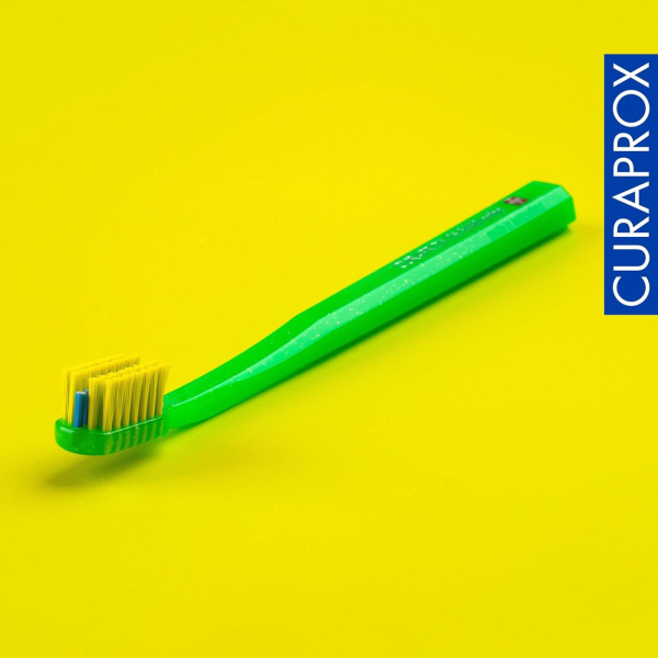 Ортодонтическая щетка CURAPROX с "углублением" (CS5460 "ortho") САЛАТОВАЯ Ортодонтическая щетка CURAPROX с "углублением" (CS5460 "ortho") САЛАТОВАЯ