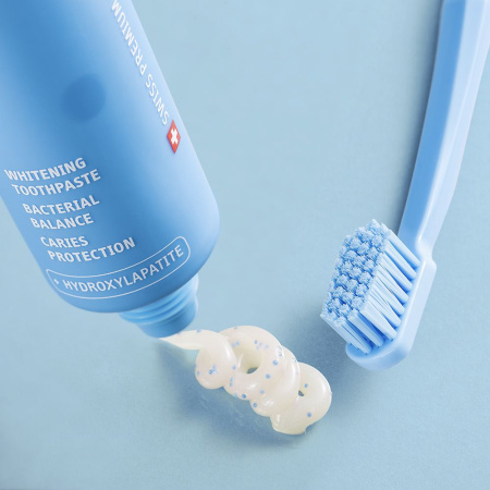 Зубная паста CURAPROX Be You Мечтатель (ежевика/лакрица, голубая), 60 мл