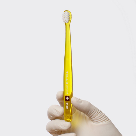 Детская зубная щетка TELLO 4480 ultra soft touch filaments (Black Edition Box) ЖЕЛТАЯ