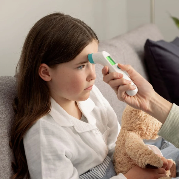 Термометр налобный электронный Braun TempleSwipe BST200