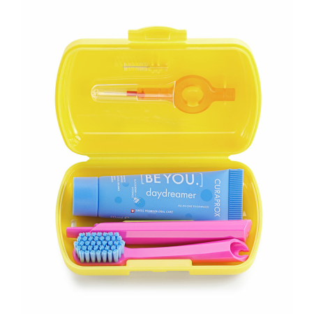 Дорожный набор CURAPROX BE YOU желтый Дорожный набор CURAPROX BE YOU желтый